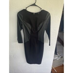 NWOT Guess 3/4 Sleeve Ponte Snake Mix Black Fitted Full Zip Back Dress XS